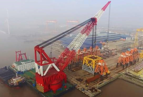 2018 ����ƺ��Ϸ���װ